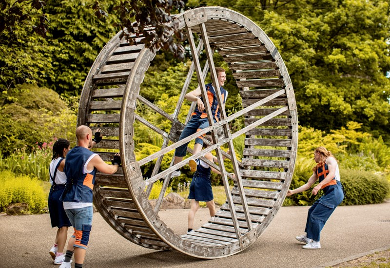 Parade - The Giant Wheel: Autin Dance Theatre